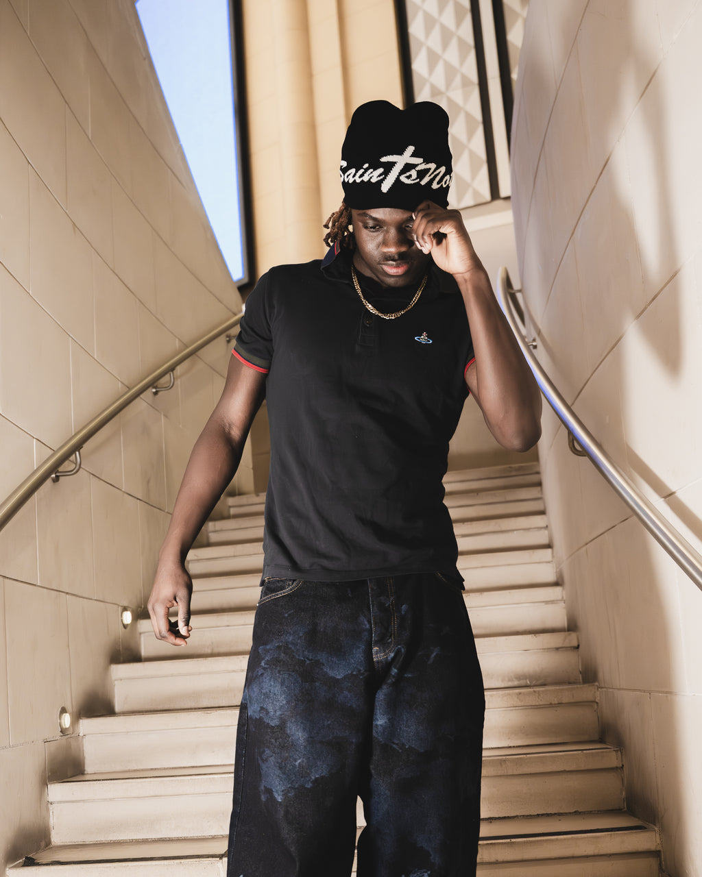 'UNSHAKEN' Black satin lined beanie